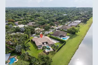 8298 SW 173rd Ter, Palmetto Bay, FL 33157 - Photo 37