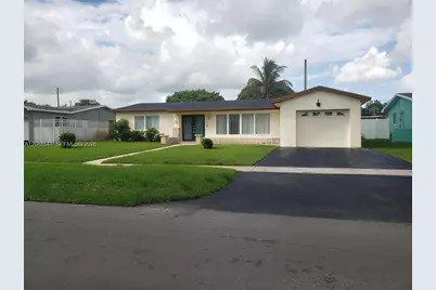 510 SW 70th Ave, Pembroke Pines, FL 33023 - Photo 1