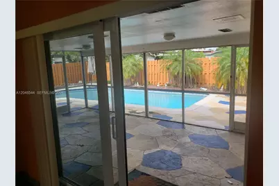 510 SW 70th Ave, Pembroke Pines, FL 33023 - Photo 59