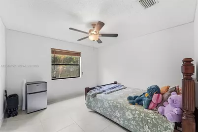 10623 NW 7th Pl, Coral Springs, FL 33071 - Photo 19