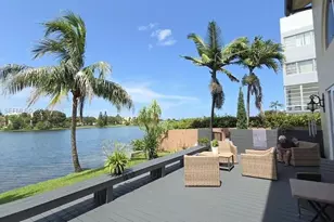 783 NE 195th St, Miami, FL 33179 - Photo 19