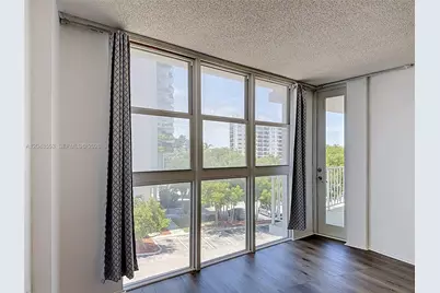 1228 West Ave #208, Miami Beach, FL 33139 - Photo 7