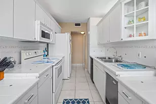 322 SE Buchanan St, Hollywood, FL 33019 - Photo 9