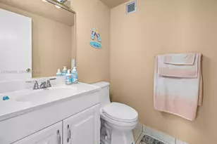 322 SE Buchanan St, Hollywood, FL 33019 - Photo 15
