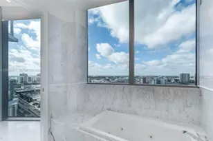 17475 Collins Ave, Sunny Isles Beach, FL 33160 - Photo 23