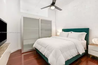 2001 Biscayne Blvd #2514, Miami, FL 33137 - Photo 13