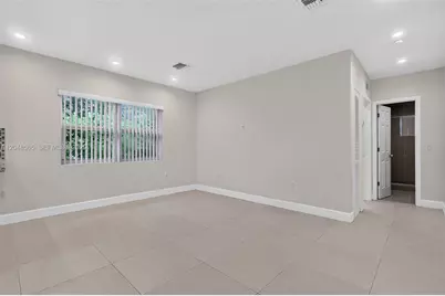 12800 NE 11th Ave #3, North Miami, FL 33161 - Photo 5