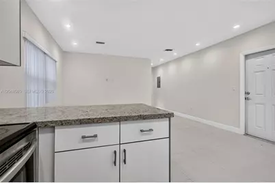 12800 NE 11th Ave #3, North Miami, FL 33161 - Photo 9