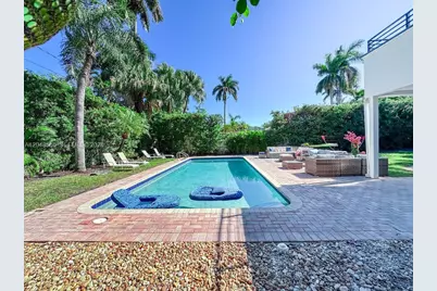 1255 Jackson St, Hollywood, FL 33019 - Photo 3