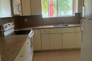 1040 92nd St, Bay Harbor Islands, FL 33154 - Photo 17