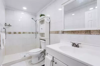 7032 SW 23rd St #16, Davie, FL 33317 - Photo 17