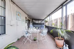 7032 SW 23rd St, Davie, FL 33317 - Photo 27