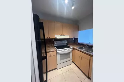 8145 NW 7th St #405, Miami, FL 33126 - Photo 3