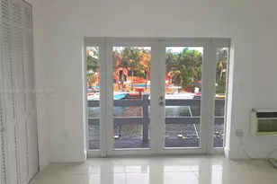 2185 NE 123rd St, North Miami, FL 33181 - Photo 3