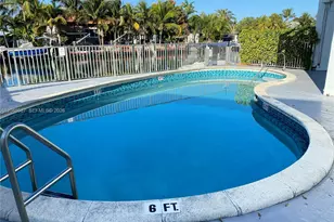 2185 NE 123rd St, North Miami, FL 33181 - Photo 9