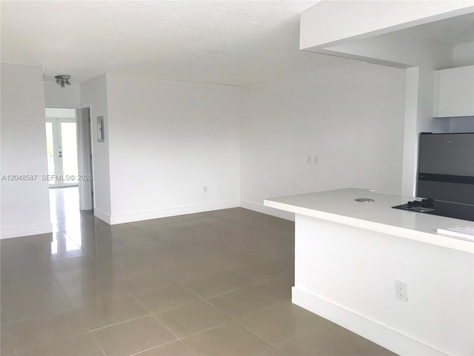 2185 NE 123rd St #203 - 2185 NE 123rd St #203, North Miami, FL 33181 Luxury Property | Jose Angel Pina