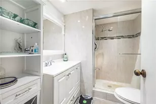 2811 N Pine Island Rd, Sunrise, FL 33322 - Photo 7
