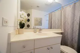 17145 N Bay Rd, Sunny Isles Beach, FL 33160 - Photo 13