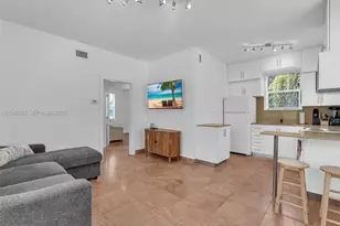 935 Meridian Ave, Miami Beach, FL 33139 - Photo 7