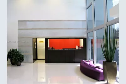 5701 Collins Ave #1411, Miami Beach, FL 33140 - Photo 17