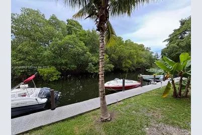 1860 Venice Park Dr #110, North Miami, FL 33181 - Photo 3