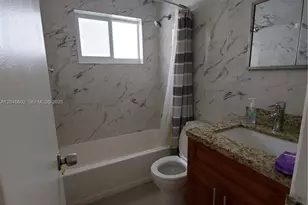 808 N 24th Ave, Hollywood, FL 33020 - Photo 7