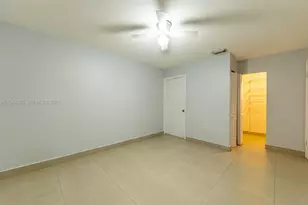 2610 W 65th St, Hialeah, FL 33016 - Photo 9