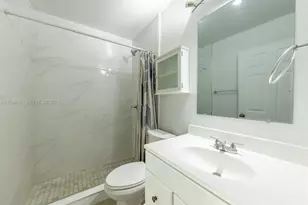 2610 W 65th St, Hialeah, FL 33016 - Photo 13