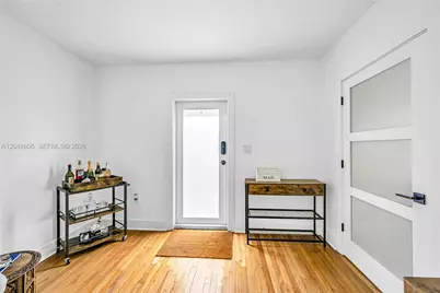 250 NW 40th Ave, Miami, FL 33126 - Photo 19