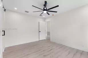 801 S Palmway, Lake Worth, FL 33460 - Photo 27