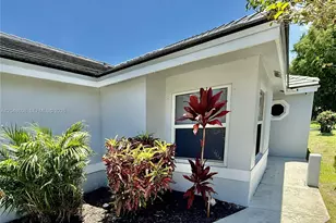 9291 Arborwood Cir, Davie, FL 33328 - Photo 9