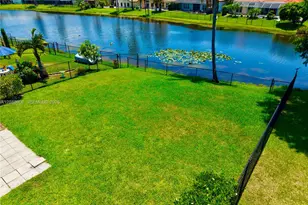 9291 Arborwood Cir, Davie, FL 33328 - Photo 7