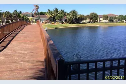 2541 Centergate Dr #101, Miramar, FL 33025 - Photo 33