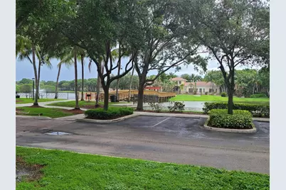 2541 Centergate Dr #101, Miramar, FL 33025 - Photo 27
