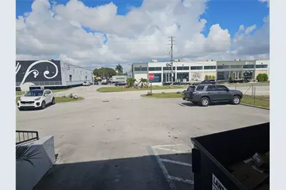 7890 NW 34th St, Doral, FL 33122 - Photo 11
