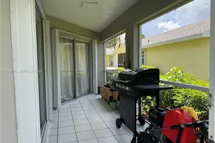 2225 SE 5th Pl, Homestead, FL 33033 - Photo 3