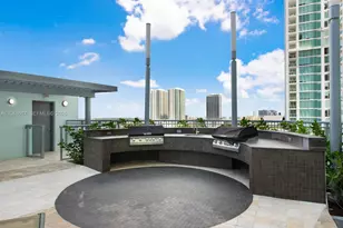900 Biscayne Blvd, Miami, FL 33132 - Photo 35