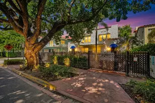 935 Meridian Ave, Miami Beach, FL 33139 - Photo 3