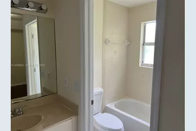 1581 SE 31st Ct #0, Homestead, FL 33035 - Photo 9
