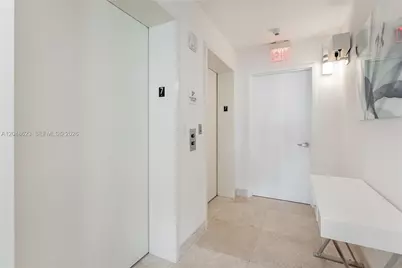 50 S Pointe Dr #701, Miami Beach, FL 33139 - Photo 3