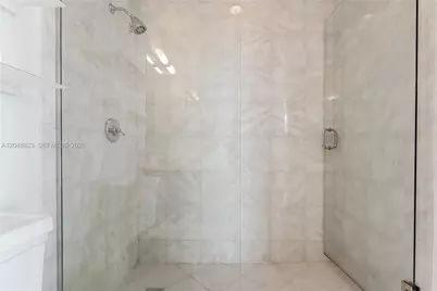 50 S Pointe Dr #701, Miami Beach, FL 33139 - Photo 41