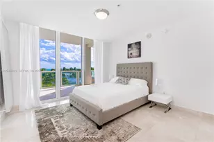 50 South Pointe Dr, Miami Beach, FL 33139 - Photo 29