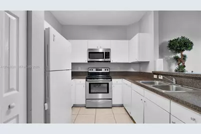 13103 SW 42nd St #5106, Miramar, FL 33027 - Photo 9