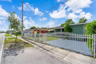 1754 NW 56th St, Miami, FL 33142 - Photo 5