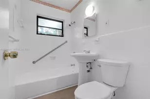 1754 NW 56th St, Miami, FL 33142 - Photo 17