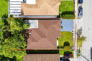 1754 NW 56th St, Miami, FL 33142 - Photo 35