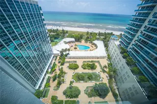5055 Collins Ave, Miami Beach, FL 33140 - Photo 21
