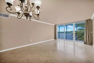 1075 NE Miami Gardens Dr, Miami, FL 33179 - Photo 5