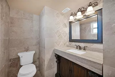 1075 NE Miami Gardens Dr #306, Miami, FL 33179 - Photo 23