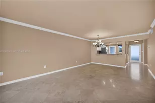1075 NE Miami Gardens Dr, Miami, FL 33179 - Photo 7